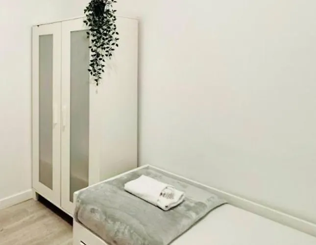 Mbz - Relax Room In Unique Flat